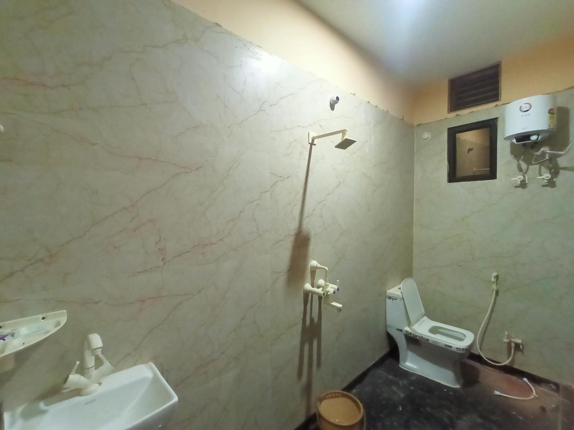 Shri Janki Vatika Hotel Vrindávan Kültér fotó